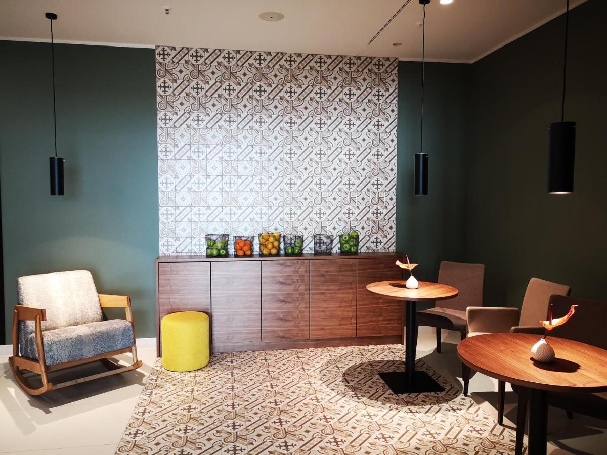 Vienna House Andel's 4*